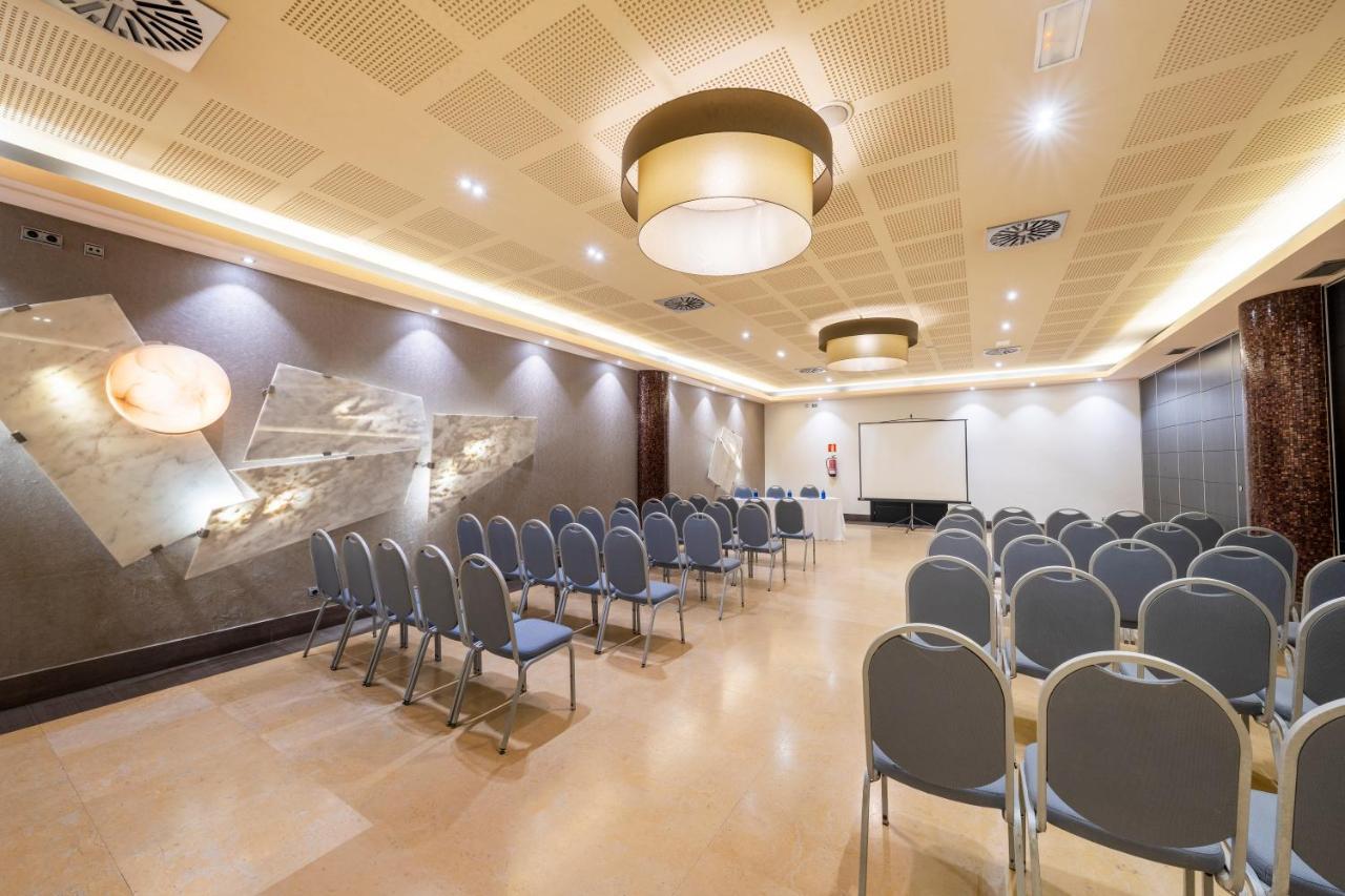 אוביידו Iberik Santo Domingo Plaza Hotel מראה חיצוני תמונה