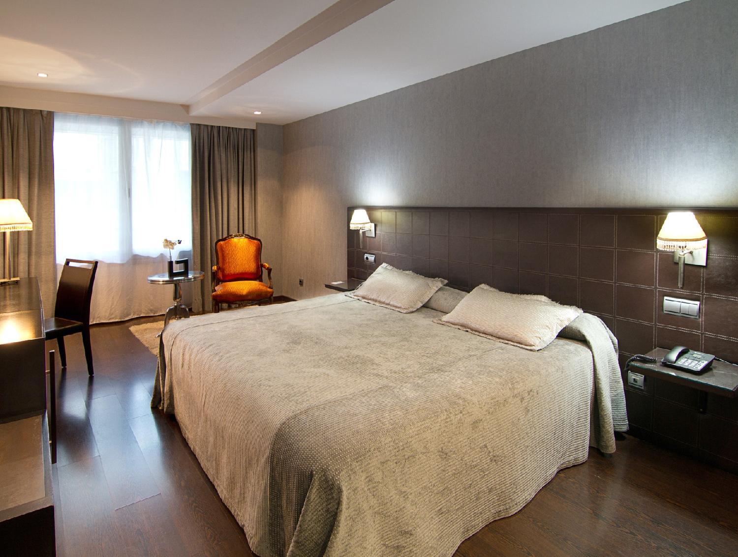 אוביידו Iberik Santo Domingo Plaza Hotel מראה חיצוני תמונה