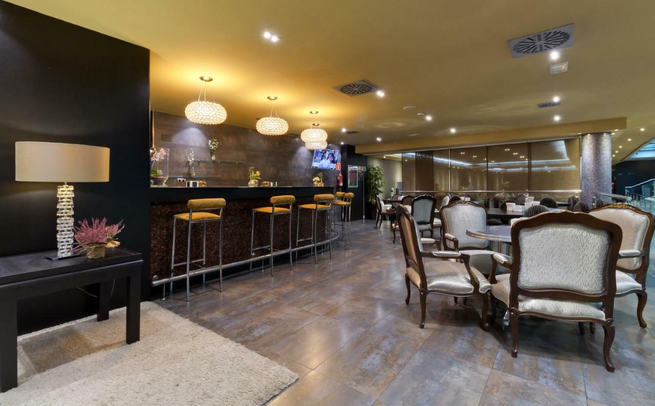 אוביידו Iberik Santo Domingo Plaza Hotel מראה חיצוני תמונה